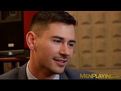 Play MP4 - Hunk enjoys being comforted with kisses while taking dick