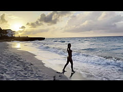 Play MP4 - Monika Fox Swims In Atlantic Ocean And Poses Naked On A Public Beach &lpar;Free&rpar;