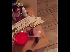 Play MP4 - Esperando a mi amigo que me traiga su esposa para cog&eacute;rmela