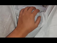 Play MP4 - My neighbor's girlfriend woke me up under the blanket with cunnilingus