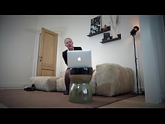 Play MP4 - Coming home after hard day of work