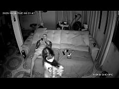 Play MP4 - C&acirc;mera de seguran&ccedil;a flagra enteada dando pro padrasto&period;