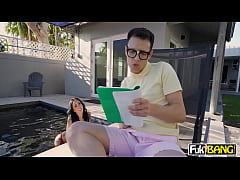 Play MP4 - Horny Milf Danae Mari Grab Stepson Cock