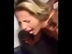 Play MP4 - trim&period;560969D8-36AE-4FE2-9655-C62C92DFD25D&period;MOV