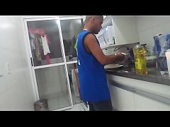 Play MP4 - bombom lavando lou&ccedil;a
