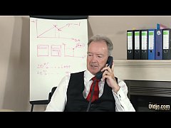 Play MP4 - Babe fucked hardcore by big cock Boris what a sexy fuck