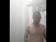 Play MP4 - TIH DJC TOMANDO BANHO E SE EXIBINDO