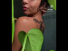 Play MP4 - M&iacute;dias no banho&comma; eu amo &quest;