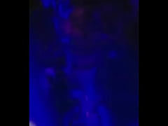 Play MP4 - FISTING PERFORMANCE SUSPENDED ON THE LYRA&excl;