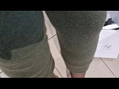 Play MP4 - Sheer feet and new sneakers in public 4k