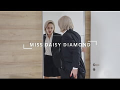 Play MP4 - EP3 Matt&grave;s Secretary ripp off completely her pantyhose and squirt before goes to work