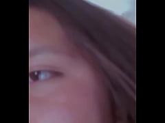 Play MP4 - Ablando con un chico que conoc&iacute; en la estaci&oacute;n de girona