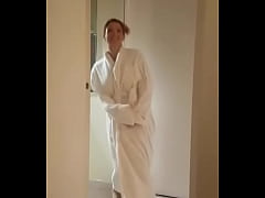 Play MP4 - Ce soir c'est p&eacute;tage de plomb La suite est sur ma zone fans