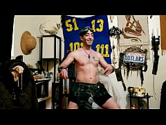 Play MP4 - Sexy ass dance from teacher at Hogwarts