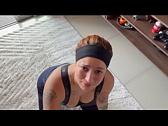 Play MP4 - I seduce my gym trainer&excl; i sucked his cock and he CUMS on my ASS&excl; carogomeez