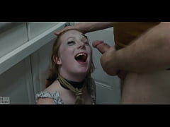 Play MP4 - Enthusiastic degradation slut Siren eats cum from boot