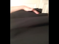 Play MP4 - Ce soir c'&eacute;tait resto gastronomique avec le boulot&period; Tu aimes ma tenue &quest;