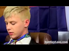 Play MP4 - Gay porn guy gets his pubes shaved and male sex pies He has a entire