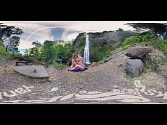 Play MP4 - Yanks Babes Endza & Sierra Sensual Licking