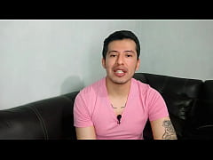 Play MP4 - Recibo sexo oral del hijo de 21 a&ntilde;os de mi novia &excl; A las 3am en la sala &excl; Relato sexual