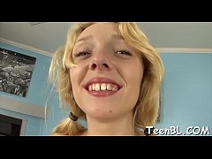 Play MP4 - Chicks insane fellatio is making stud wants to spew out jizz