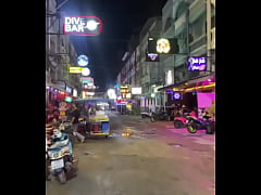 Play MP4 - - &num;77