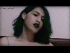 Play MP4 - estoy tan EMOCIONADA