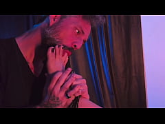 Play MP4 - I Love Feeling Your Cock Between My Toes