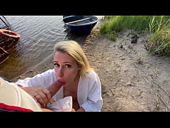 Play MP4 - Outdoor risky sex with hot blonde in fishnet
