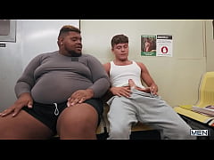 Play MP4 - Gobble That Cock Part 3&sol; MEN &sol; Drake Von&comma; Santana XXL