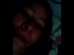 Play MP4 - Masturba sola casada