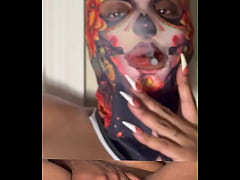 Play MP4 - rubbing the cat on movie night pt 1