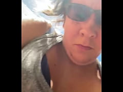 Play MP4 - Squirt outside