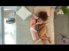 Play MP4 - Chloe Cherry & Jenna Foxx Play With Each Other&excl; Cunnilingus & More&excl;