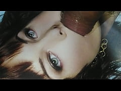 Play MP4 - Perforando la boquita de Milla Jovovich