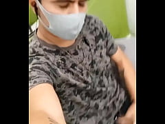 Play MP4 - Joven exhibicionista en el vag&oacute;n del metro en CDMX