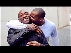 Play MP4 - Ripped Czech Model Gets His Big Dick Pulled