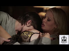 Play MP4 - Alura Is Hot Beautiful Woman