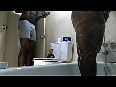 Play MP4 - Thot in Texas - Pretty Milf Shower with Carmel Skin Tiny Spinner Thot