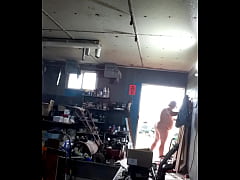 Play MP4 - Hot in shop