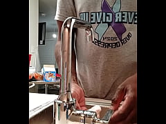 Play MP4 - Would you eat it