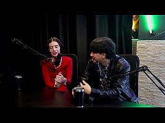 Play MP4 - Se quer dar&comma; facilite&excl; Teve um perseguidor&comma; recebeu nudes&comma; foi morar com ela e viraram namorados - Yastrixx & Dixon &lpar;WATCH ON&colon; SHEER&sol;RED&rpar;