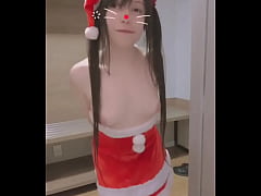 Play MP4 - &num;MerryChristmas