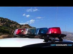 Play MP4 - Busty stunner outdoors