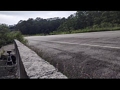 Play MP4 - Hot chubby girl fucking in the street in front of people