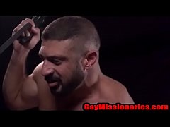 Play MP4 - Sweaty bear and his submissive twink- GayMissionaries&period;com