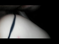 Play MP4 - CULONA EMPINADA CON LA VERGA DENTRO Y EL FINGER VENGADOR