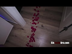 Play MP4 - Teen Skinny step Sister Fucks On Valentine's To Hurt Cheating Boyfriend- Selina Moon