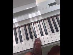 Play MP4 - Wataa - &num;102