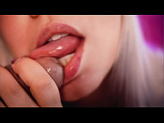 Play MP4 - Colombian slut with an angelic face fucks with her boyfriend in exchange for money on her webcam show